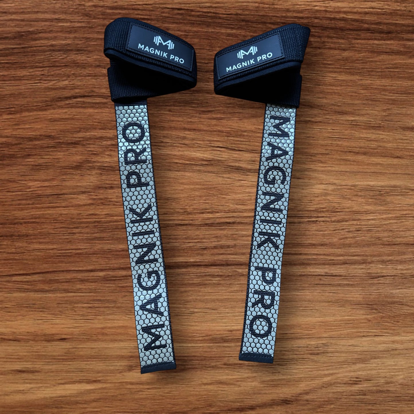 Bolso magnético + straps antideslizantes + guantes gym